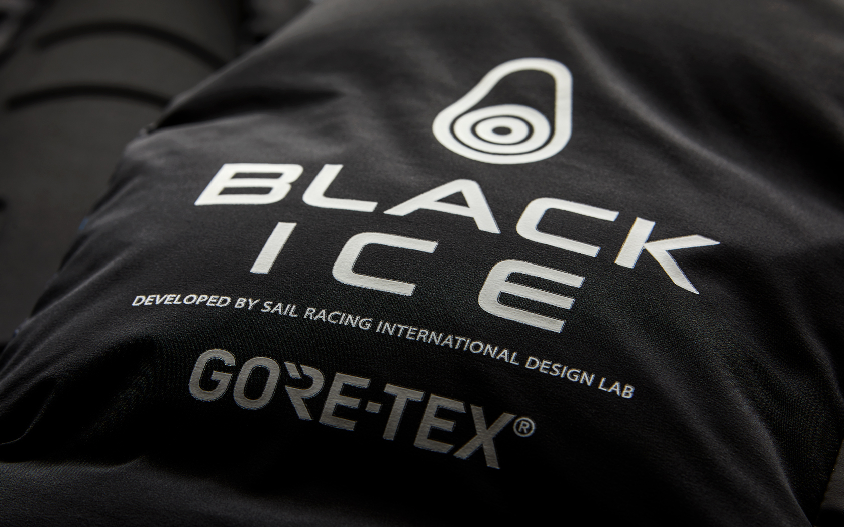 BLACK ICE GTX DOWN HOOD